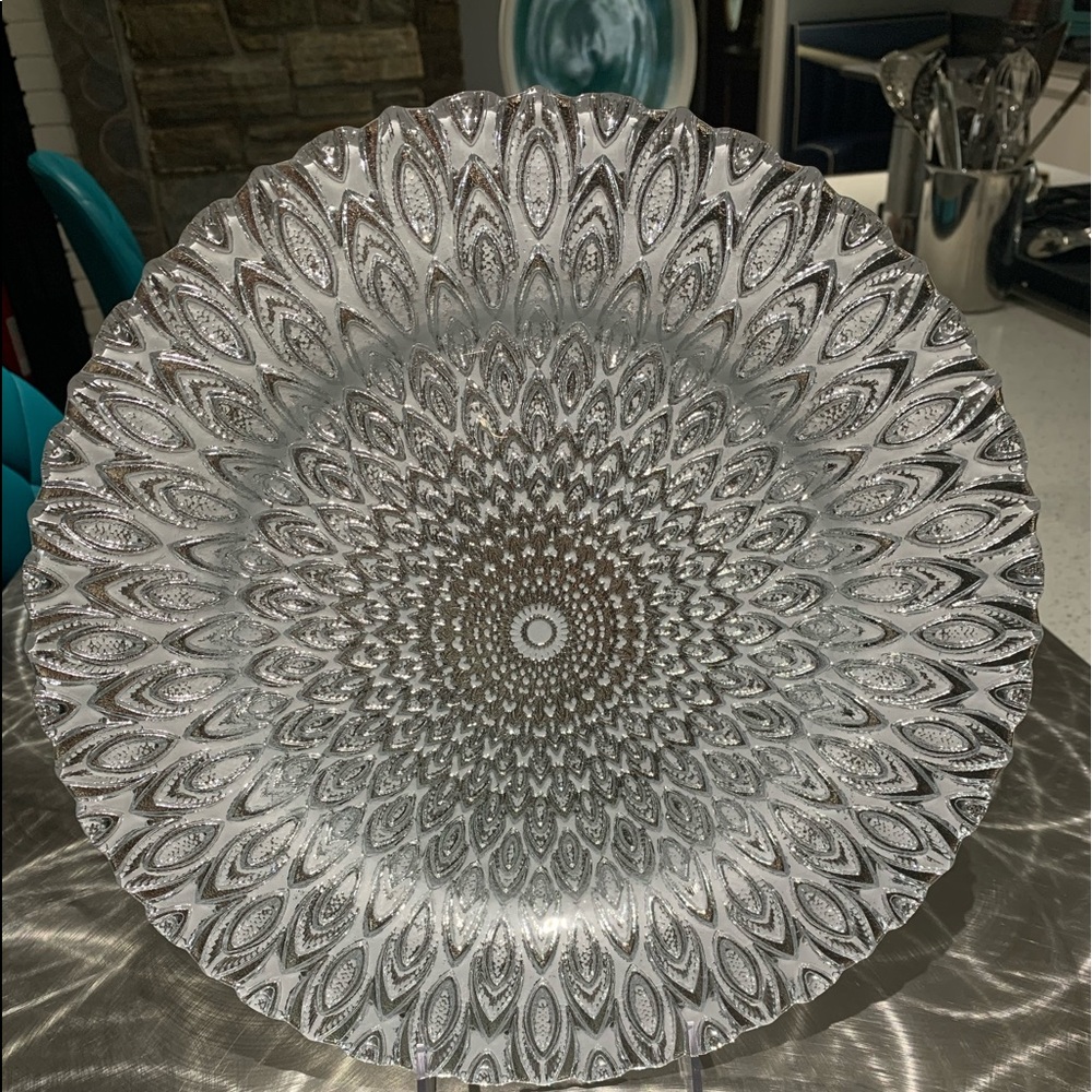 Decorative Glass Plates $12 and stand is included! Beautiful plates. - Picture 1 of 4